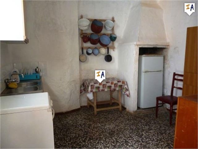 3 soveværelse Finca/Landehus til salg i Villanueva de Algaidas med garage - € 119.500 (Ref: 4710683)