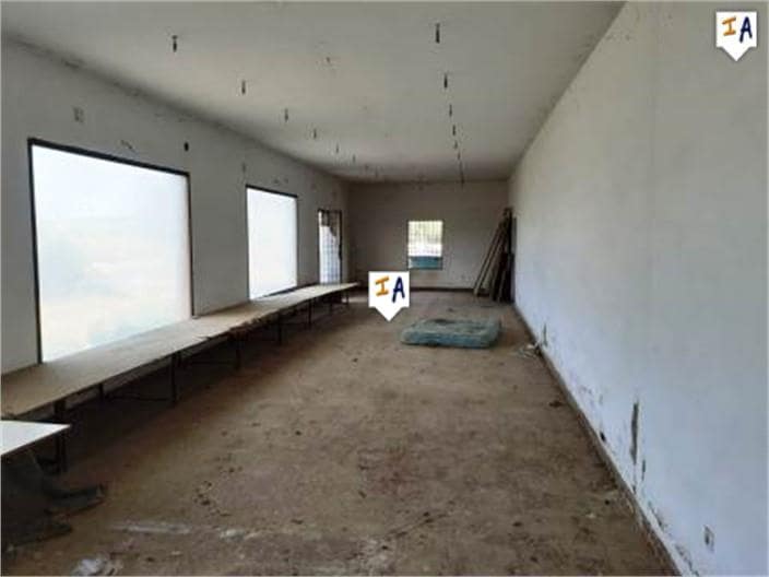 5 soveværelse Erhverv til salg i Lucena med garage - € 120.000 (Ref: 4838689)