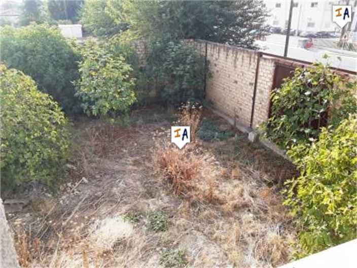 5 soveværelse Erhverv til salg i Lucena med garage - € 120.000 (Ref: 4838689)