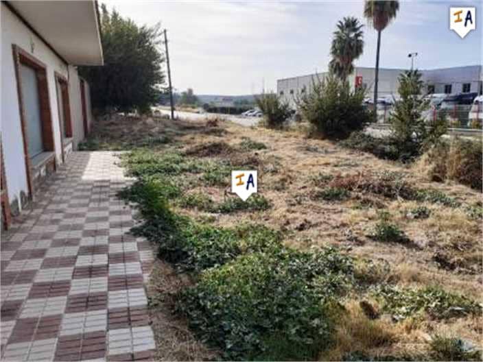 5 soveværelse Erhverv til salg i Lucena med garage - € 120.000 (Ref: 4838689)