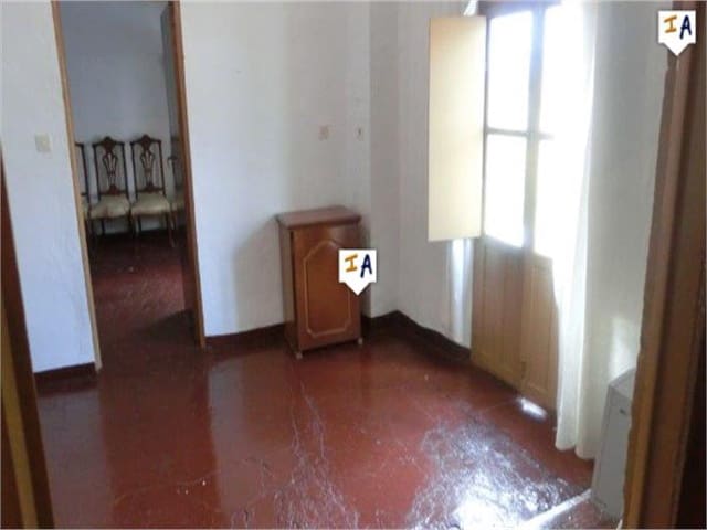 4 soverom Hus til salgs i Campo Nubes, Priego de Córdoba - € 36 500 (Ref: 4957069)
