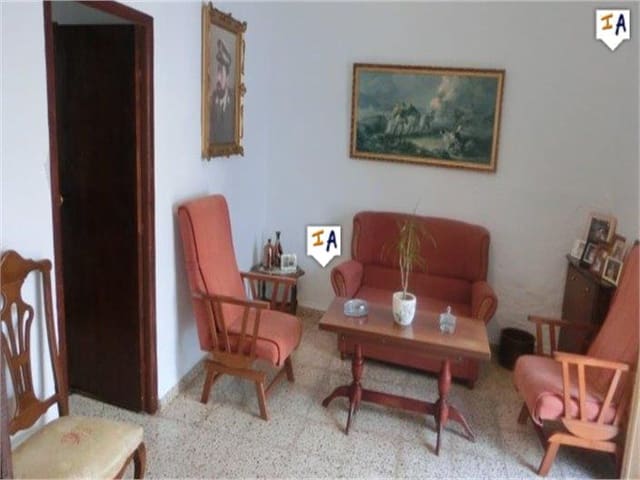 4 soverom Hus til salgs i Campo Nubes, Priego de Córdoba - € 36 500 (Ref: 4957069)