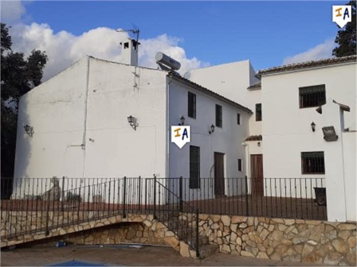 9 quarto Quinta/Casa Rural para venda em Iznajar com piscina garagem - 650 000 € (Ref: 4960360)