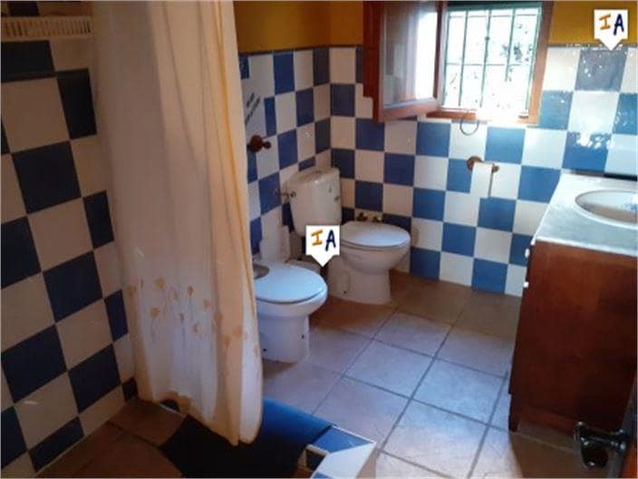 9 quarto Quinta/Casa Rural para venda em Iznajar com piscina garagem - 650 000 € (Ref: 4960360)