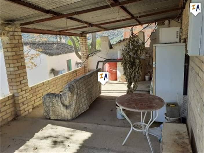 5 soveværelse Finca/Landehus til salg i Iznajar med garage - € 142.000 (Ref: 4963579)