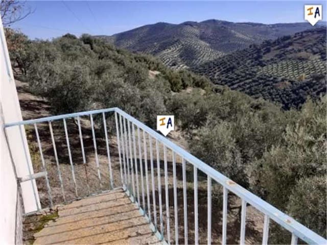 5 slaapkamer Finca/Landhuis te koop in Iznájar met garage - € 142.000 (Ref: 4963579)