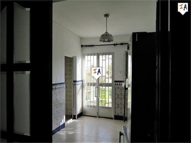 4 slaapkamer Huis te koop in Bobadilla de Alcaudete, Alcaudete met garage - € 150.000 (Ref: 5034036)