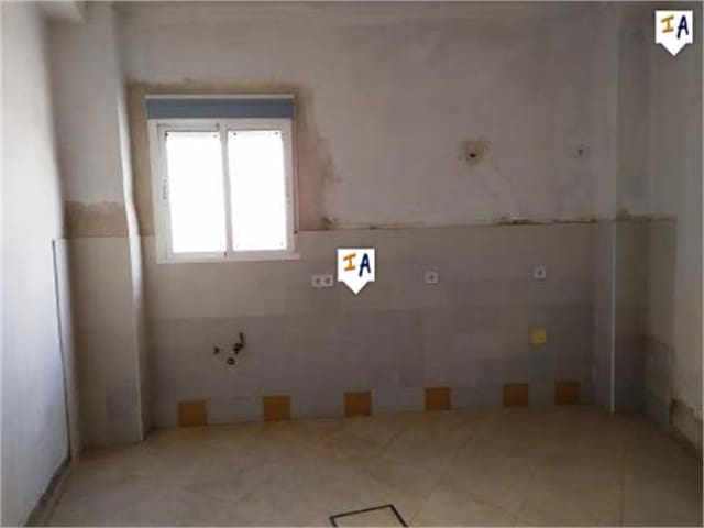 2 sovrum Hus till salu i Pruna med garage - 55 000 € (Ref: 5132170)