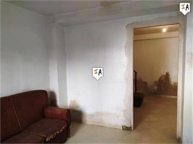 2 sovrum Hus till salu i Pruna med garage - 55 000 € (Ref: 5132170)