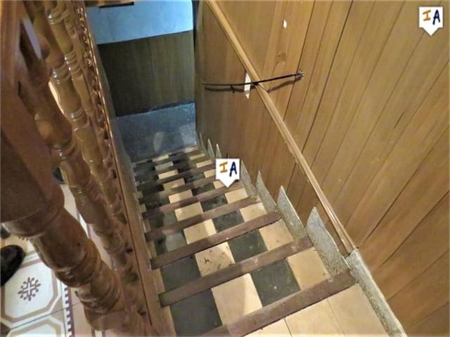 6 Zimmer Haus zu verkaufen in Alcaudete mit Garage - 86.000 € (Ref: 5175785)