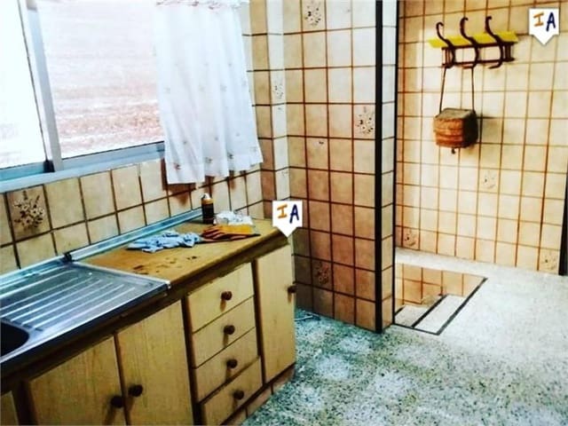 5 soverom Hus til salgs i Ardales med garasje - € 76 900 (Ref: 5427899)