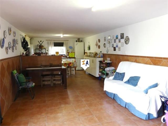 9 soveværelse Villa til salg i Priego de Córdoba med swimmingpool garage - € 255.000 (Ref: 5498451)