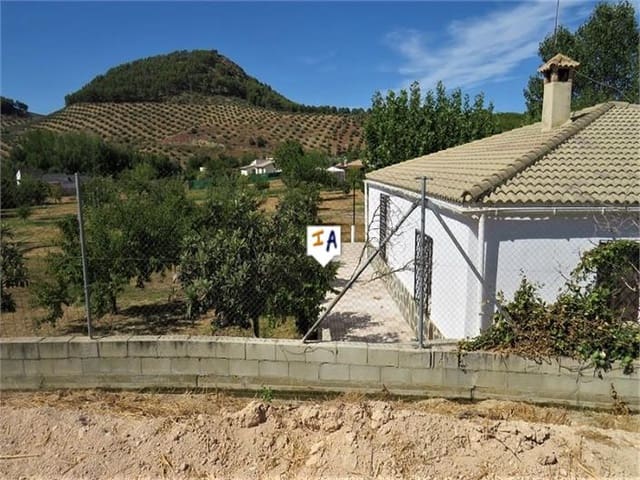 4 bedroom Villa for sale in Alcaudete with pool garage - € 270,000 (Ref: 5576828)