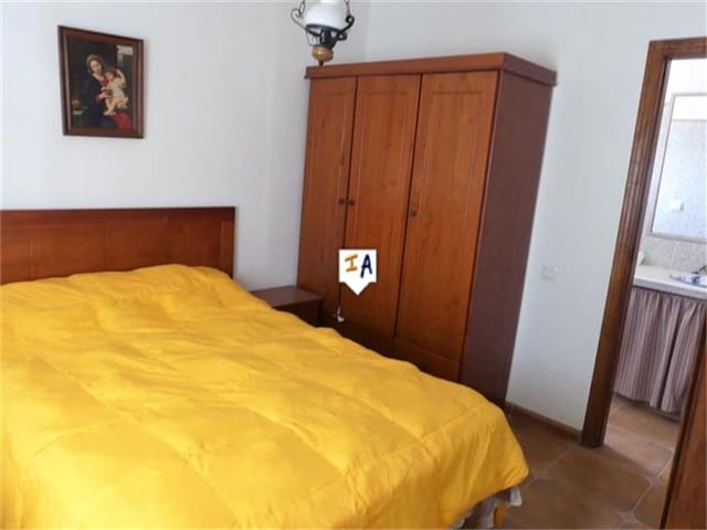 3 soveværelse Villa til salg i Fuente-Tójar med swimmingpool - € 125.000 (Ref: 5621475)