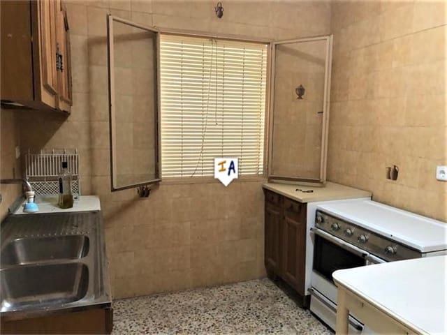 3 slaapkamer Finca/Landhuis te koop in Los Villares met garage - € 99.000 (Ref: 5640539)