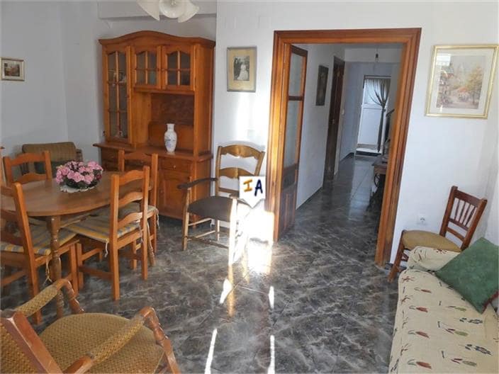 5 soverom Hus til salgs i Priego de Cordoba med garasje - € 86 000 (Ref: 5648123)