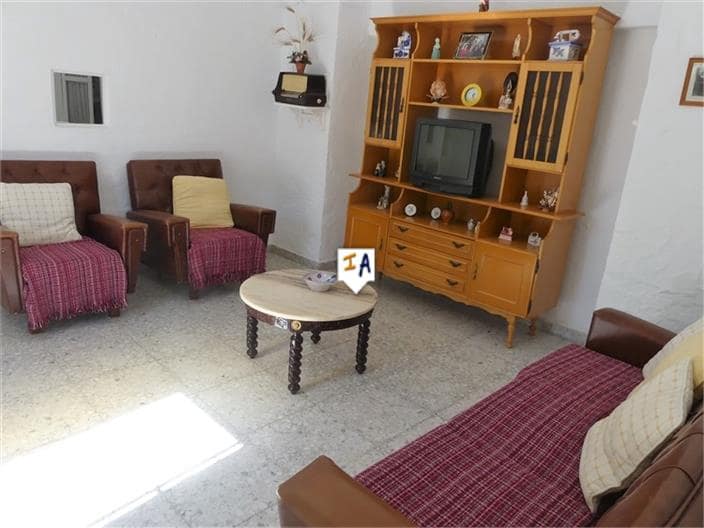 5 soveværelse Byhus til salg i Almedinilla med garage - € 102.000 (Ref: 5648124)