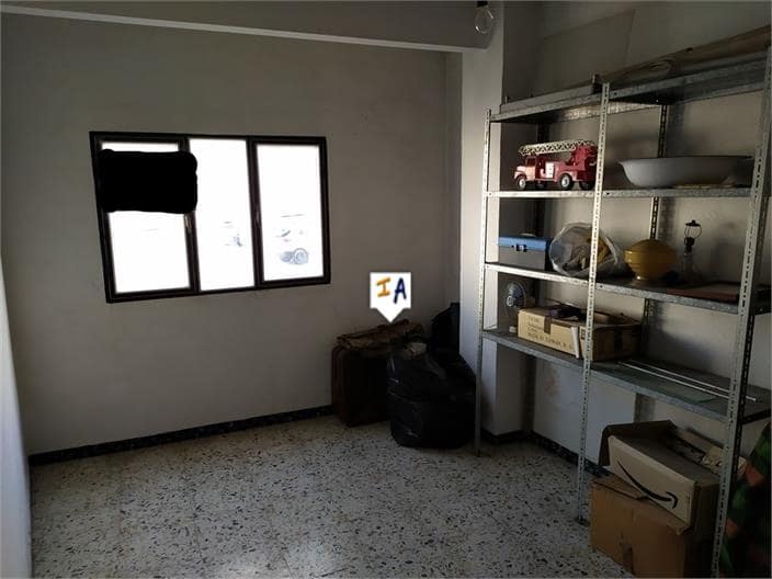 3 soverom Hus til salgs i Iznajar med garasje - € 69 000 (Ref: 5694797)