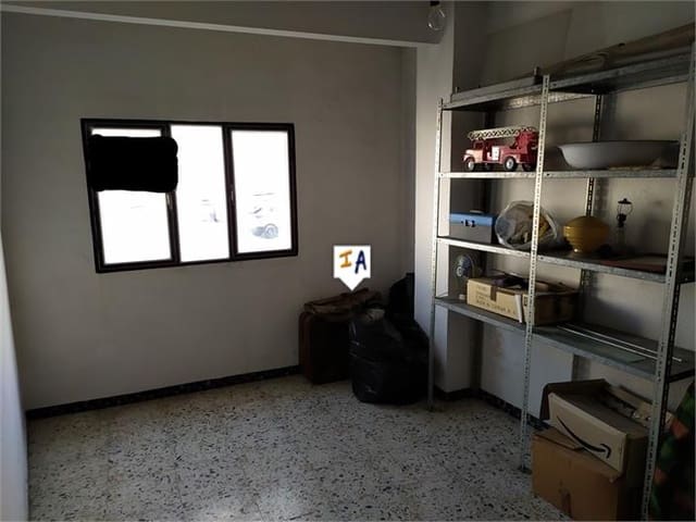 3 soverom Hus til salgs i Iznájar med garasje - € 69 000 (Ref: 5694797)