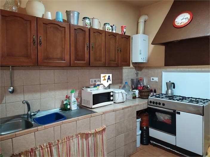 2 soveværelse Villa til salg i Lora del Rio med swimmingpool garage - € 440.000 (Ref: 5860312)