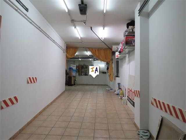 5 slaapkamer Huis te koop in Bobadilla de Alcaudete, Alcaudete met zwembad garage - € 175.000 (Ref: 5869874)