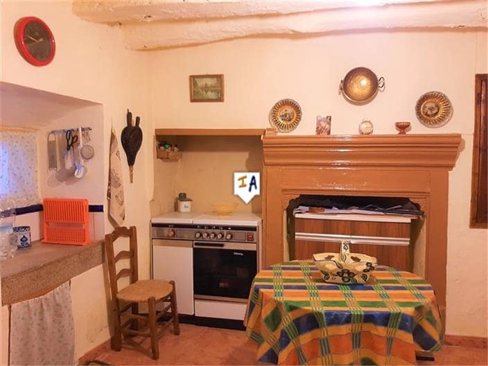 4 sypialnia Dom na sprzedaż w Castillo de Locubin - 30 000 € (Ref: 5923776)