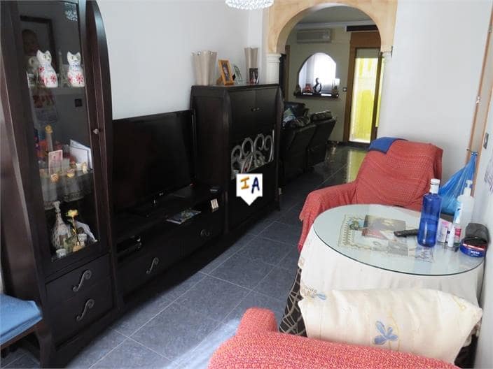 5 slaapkamer Huis te koop in Bobadilla de Alcaudete met garage - € 189.000 (Ref: 5945245)