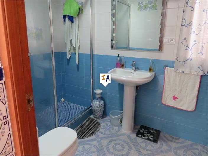 5 slaapkamer Huis te koop in Bobadilla de Alcaudete met garage - € 189.000 (Ref: 5945245)