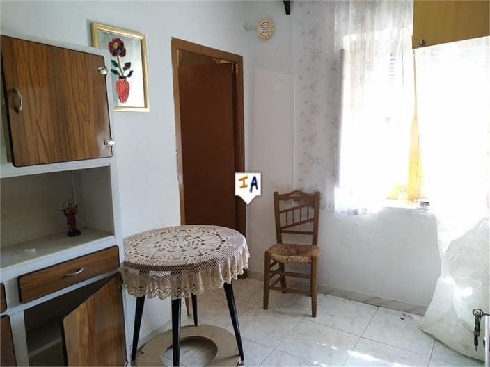 4 sypialnia Dom na sprzedaż w Tozar z garażem - 95 000 € (Ref: 5992952)