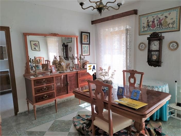 4 sypialnia Dom na sprzedaż w Tozar z garażem - 95 000 € (Ref: 5992952)