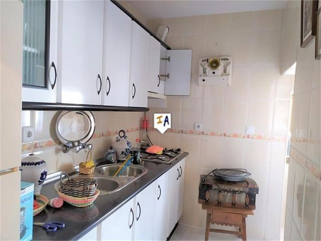 4 soveværelse Byhus til salg i Tozar, Moclín med garage - € 95.000 (Ref: 5992952)