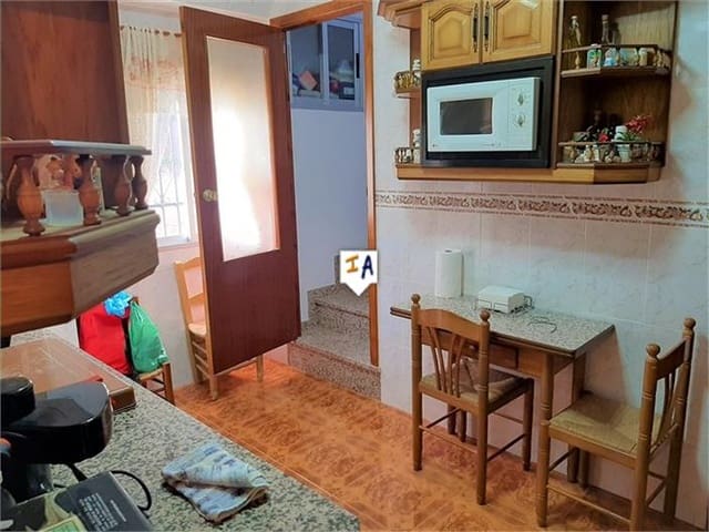 5 soverom Hus til salgs i Alcalá la Real med garasje - € 79 500 (Ref: 6013440)
