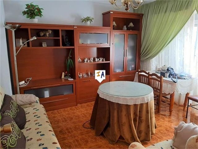 5 soverom Hus til salgs i Alcalá la Real med garasje - € 79 500 (Ref: 6013440)