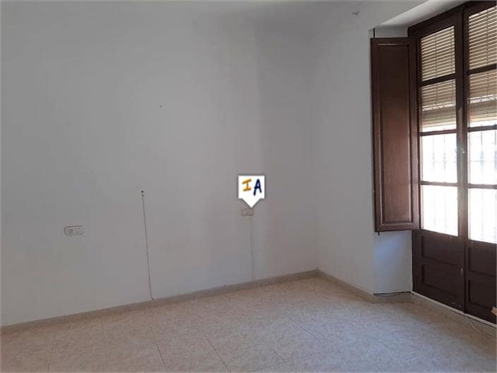 6 soveværelse Byhus til salg i Fuente-Tojar med garage - € 75.000 (Ref: 6040962)