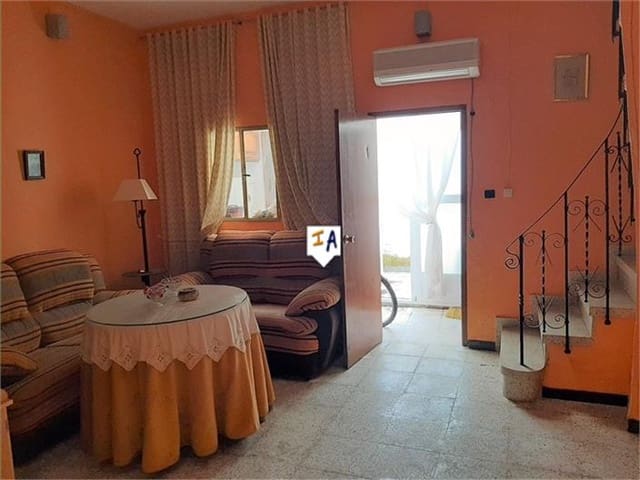 4 soveværelse Byhus til salg i Fuente-Tójar - € 46.000 (Ref: 6069492)