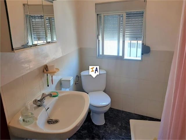 5 soveværelse Byhus til salg i Ribera Alta, Alcalá la Real med garage - € 150.000 (Ref: 6087078)