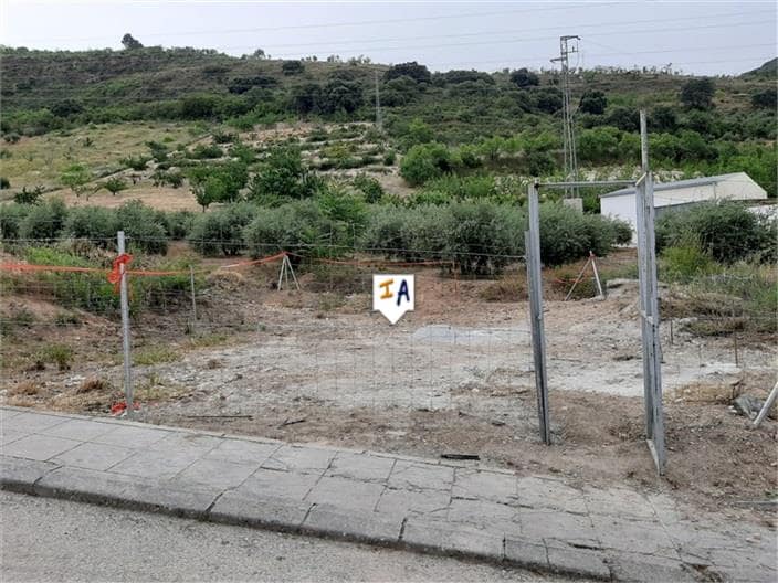 Terreno para Construção para venda em Castillo de Locubin - 32 000 € (Ref: 6100395)