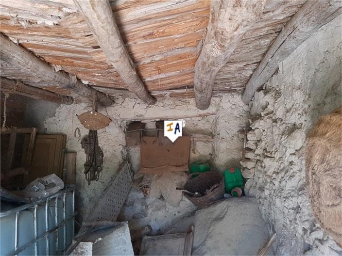 Finca/Landehus til salg i Frailes - € 44.000 (Ref: 6100397)