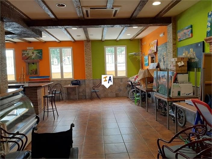 3 sypialnia Komercyjne na sprzedaż w Alcala la Real z garażem - 480 000 € (Ref: 6120347)