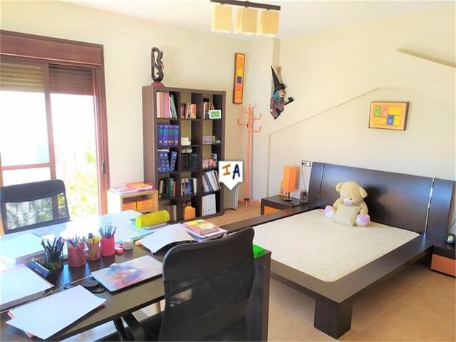 5 soveværelse Villa til salg i La Carlota med swimmingpool garage - € 467.000 (Ref: 6288395)