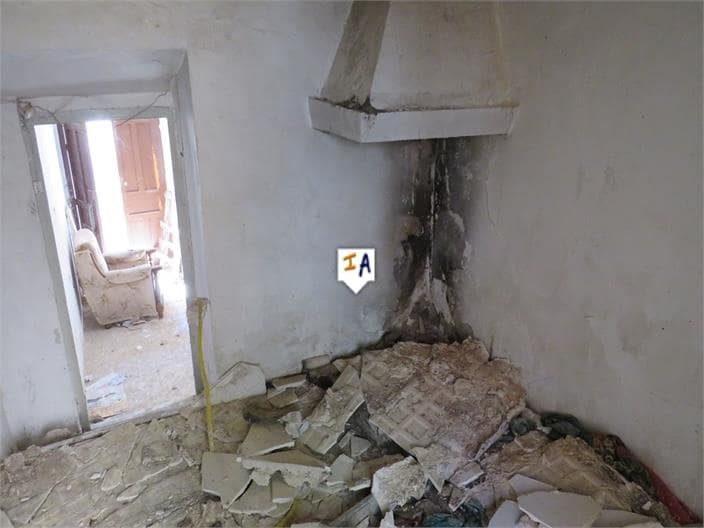 2 slaapkamer Huis te koop in Fuensanta de Martos - € 10.000 (Ref: 6292997)