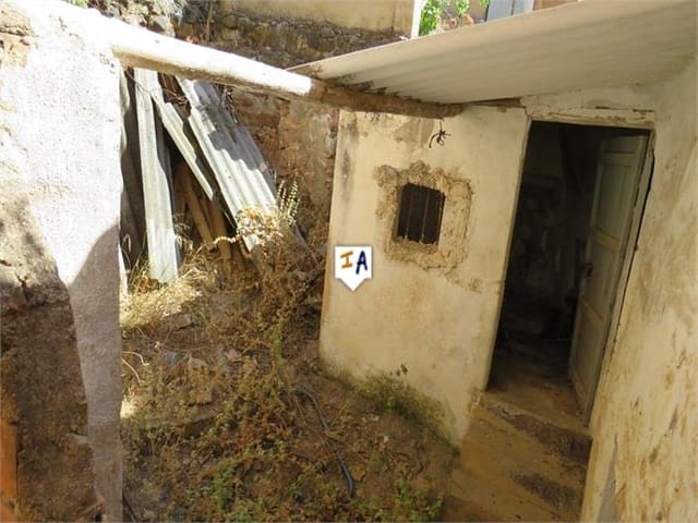 2 slaapkamer Huis te koop in Fuensanta de Martos - € 10.000 (Ref: 6292997)