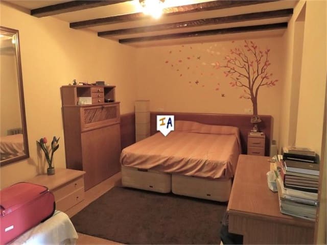 3 slaapkamer Huis te koop in Martos met zwembad garage - € 99.000 (Ref: 6341494)