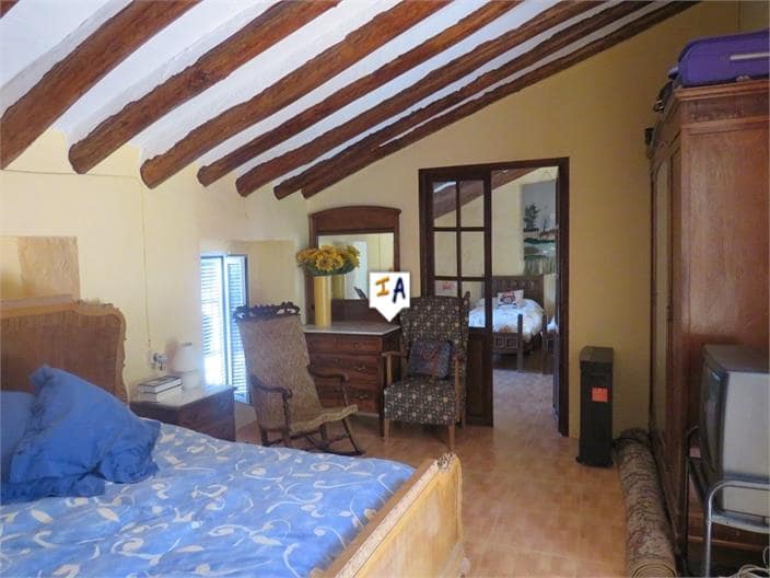 3 soveværelse Byhus til salg i Martos med swimmingpool garage - € 99.000 (Ref: 6341494)