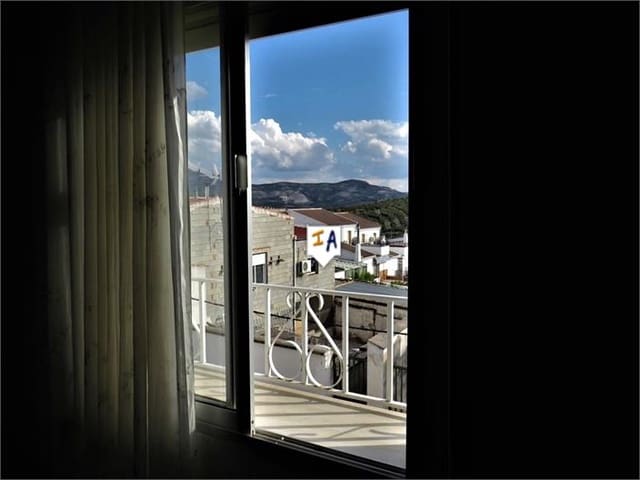 6 soverom Hus til salgs i Bobadilla de Alcaudete, Alcaudete med garasje - € 120 000 (Ref: 6343515)