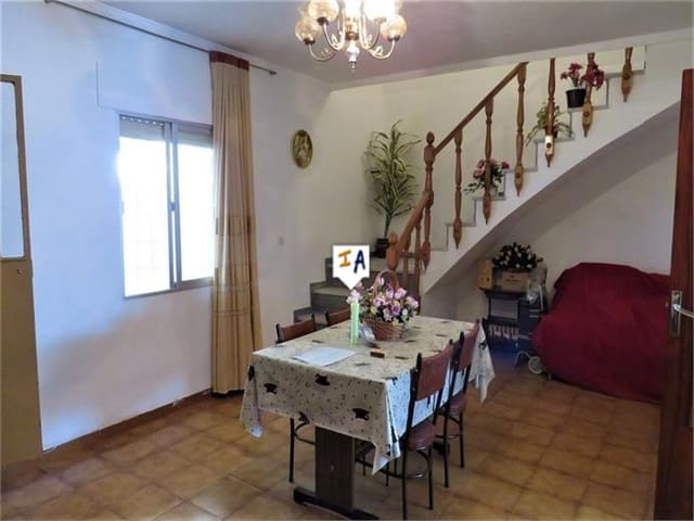 6 soverom Hus til salgs i Bobadilla de Alcaudete, Alcaudete med garasje - € 120 000 (Ref: 6343515)