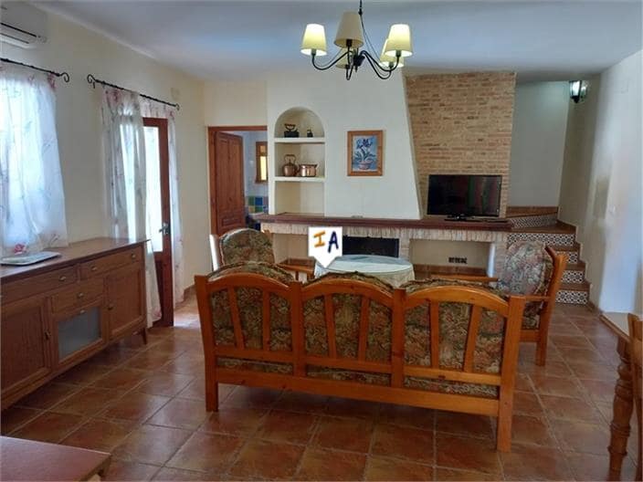 3 quarto Casa em Banda para venda em Priego de Cordoba com piscina - 108 000 € (Ref: 6365408)