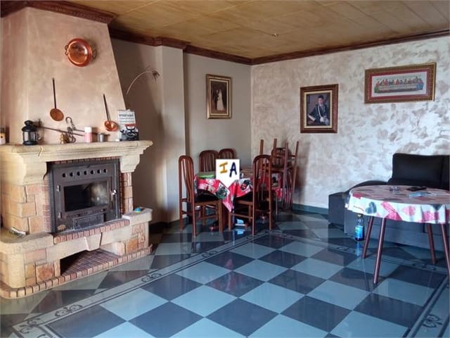 6 soveværelse Byhus til salg i Periana med garage - € 380.000 (Ref: 6440279)