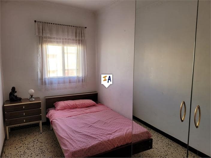 3 soveværelse Byhus til salg i Pruna med garage - € 99.000 (Ref: 6466805)