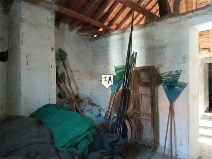 4 soveværelse Byhus til salg i Moclin - € 28.000 (Ref: 6564076)